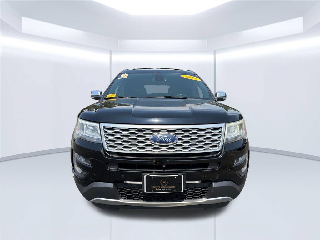 Used 2017 Ford Explorer Platinum AWD/4WD image 9