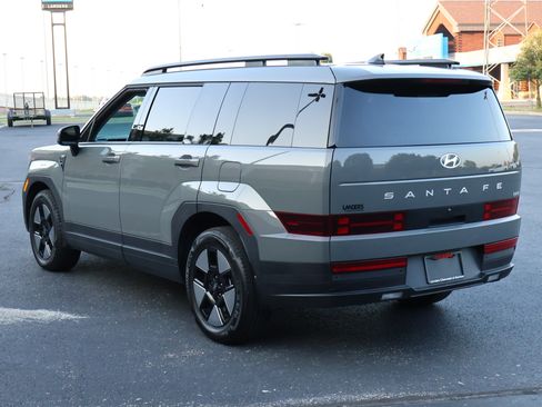 Used 2026 Hyundai Santa Fe SEL FWD image 7