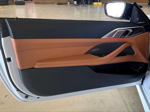 Used 2026 BMW M440i Coupe w/ Premium Package RWD image 10
