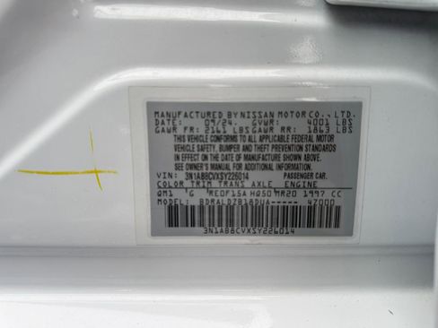 Certified 2025 Nissan Sentra SV image 24