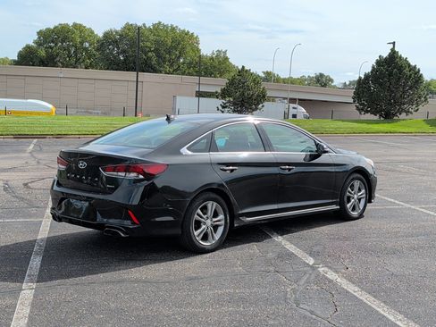 Used 2018 Hyundai Sonata Sport FWD image 4