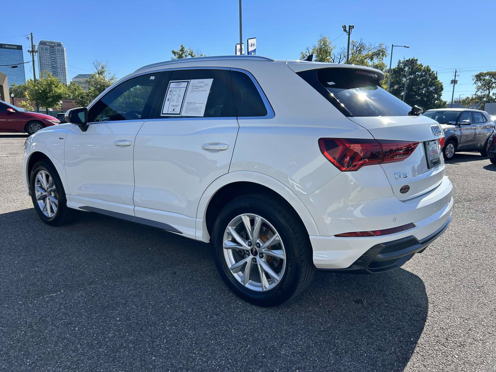 Used 2022 Audi Q3 2.0T Premium w/ Convenience Package AWD/4WD image 4