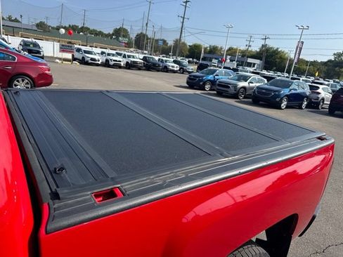 Used 2013 Chevrolet Silverado 2500 LT w/ Interior Plus Package AWD/4WD image 8