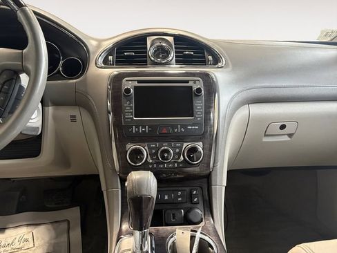 Used 2017 Buick Enclave Leather AWD/4WD image 9