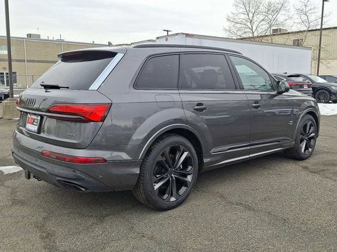 New 2026 Audi Q7 Premium Plus image 11