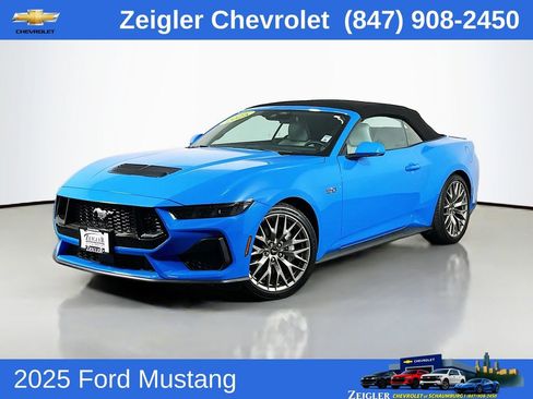 Used 2025 Ford Mustang GT Premium RWD image 1