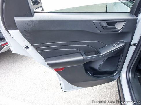 Used 2025 Ford Escape Active FWD image 19