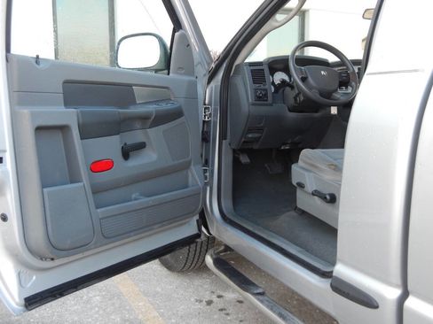 Used 2008 Dodge Ram 1500 Truck SLT w/ Trailer Tow Group image 22