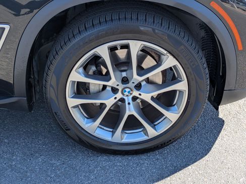 Used 2023 BMW X5 xDrive40i AWD/4WD image 12