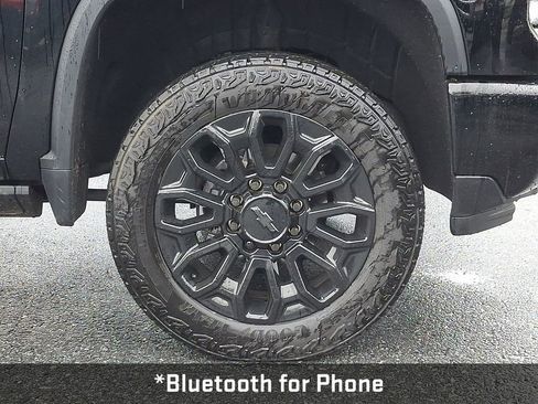 Used 2025 Chevrolet Silverado 2500 High Country w/ Midnight Edition AWD/4WD image 10