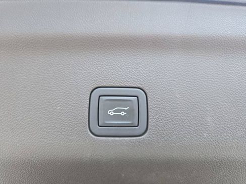 Certified 2024 Cadillac Escalade Sport w/ Touring Package AWD/4WD image 40
