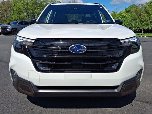 Certified 2025 Subaru Forester Sport AWD/4WD image 3