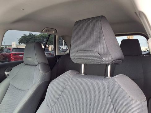 Used 2023 Toyota RAV4 LE FWD image 17
