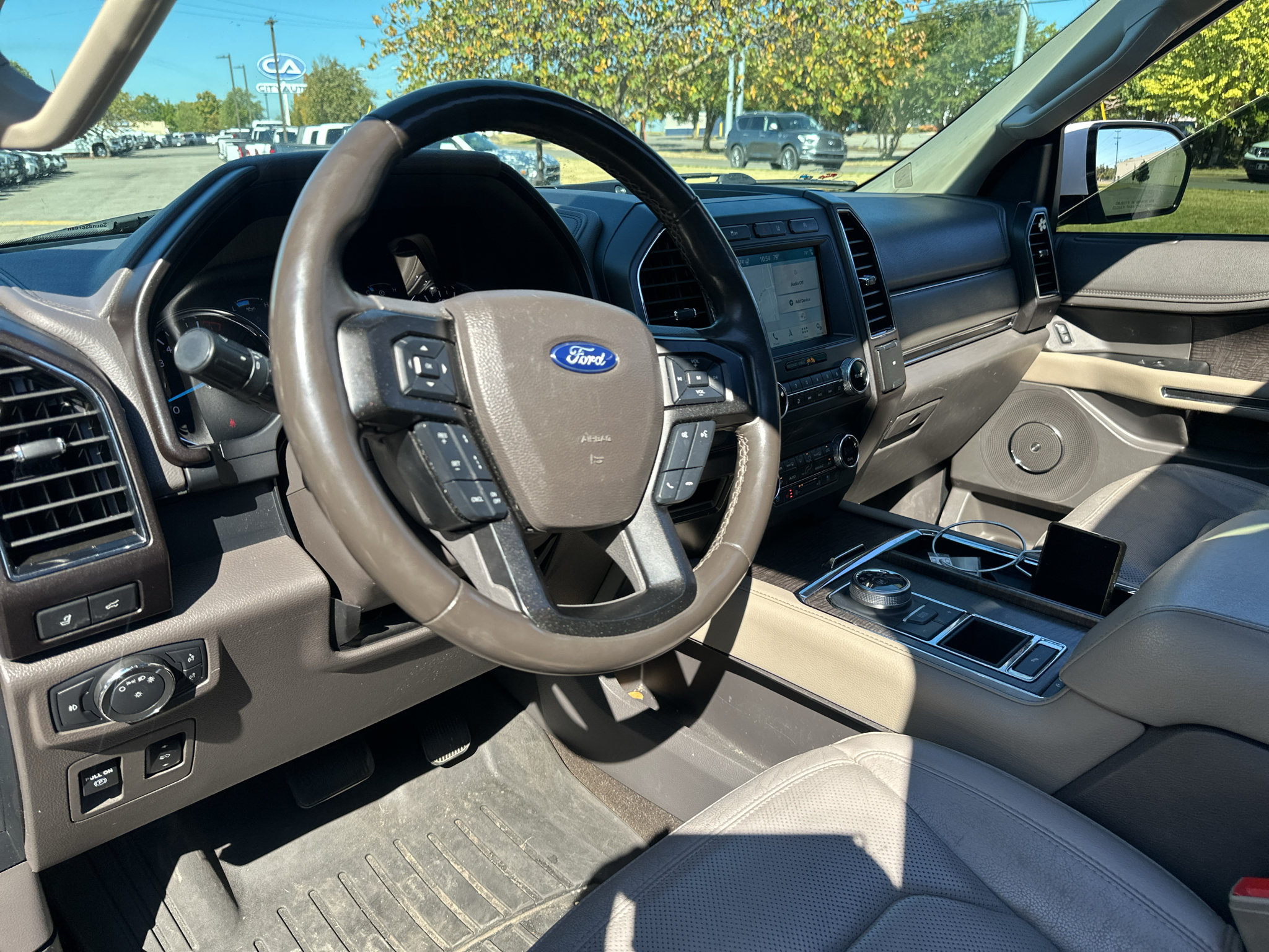 Used 2019 Ford Expedition Max Limited w/ Equipment Group 301A RWD image 19