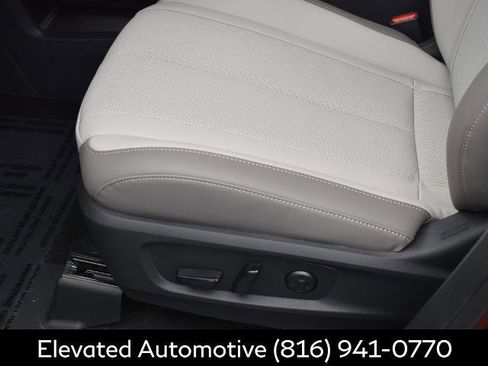 Certified 2026 INFINITI QX60 Luxe w/ Cargo Package AWD/4WD image 17