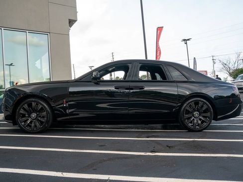 Used 2023 Rolls-Royce Ghost AWD/4WD image 20