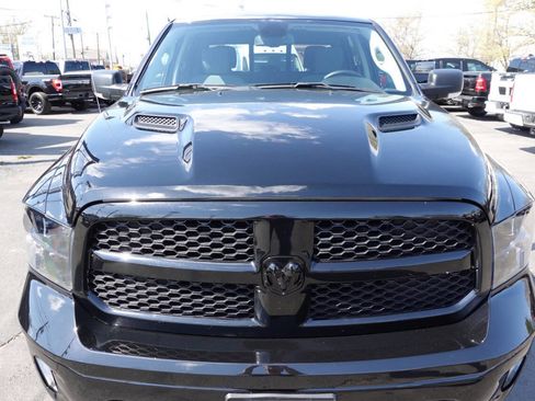 Used 2023 RAM 1500 Classic SLT w/ Electronics Convenience Group image 6