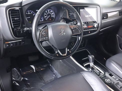 Used 2020 Mitsubishi Outlander SEL AWD/4WD image 9