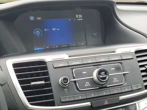 Used 2015 Honda Accord EX image 24