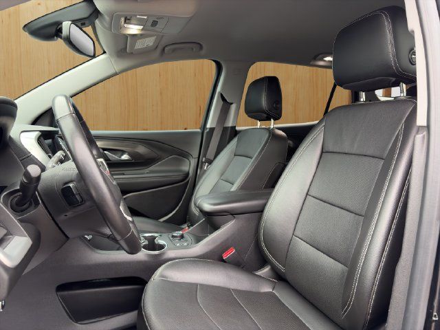 Used 2022 GMC Terrain SLT w/ Infotainment Package II AWD/4WD image 9