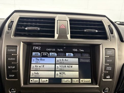 Used 2011 Lexus GX 460 image 8