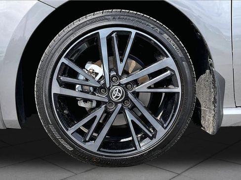 Used 2026 Toyota Camry XSE AWD/4WD image 11