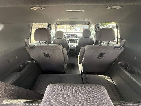 Used 2024 Chevrolet Traverse LT w/ LPO, Floor Liner Package image 16