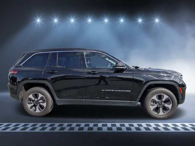 Used 2024 Jeep Grand Cherokee Limited 4xe AWD/4WD image 2