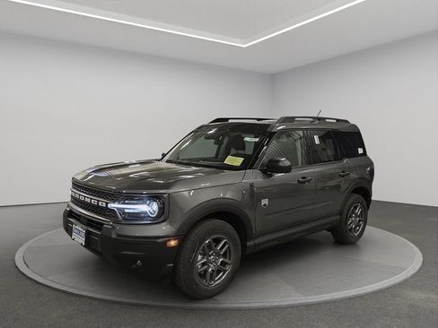 New 2025 Ford Bronco Sport Big Bend w/ Convenience Package AWD/4WD image 2