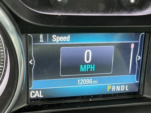 Used 2020 Buick Envision Essence w/ Experience Buick Package image 19