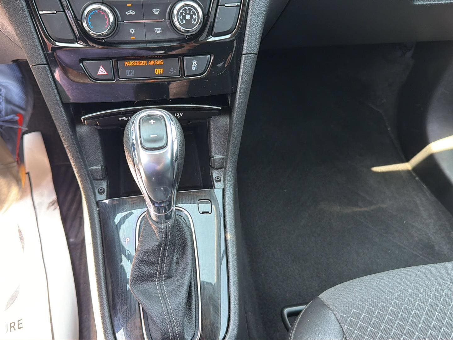 Used 2022 Buick Encore Preferred w/ Safety Package AWD/4WD image 14