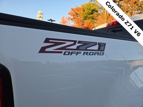 Used 2022 Chevrolet Colorado Z71 image 7