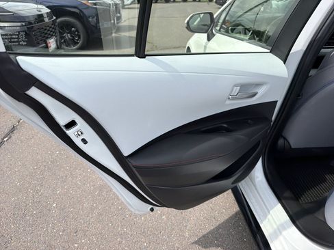 Used 2023 Toyota Corolla SE FWD image 27