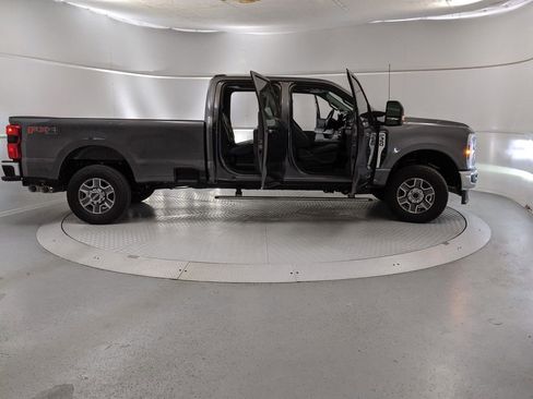 New 2025 Ford F350 Lariat w/ Lariat Ultimate Package image 9
