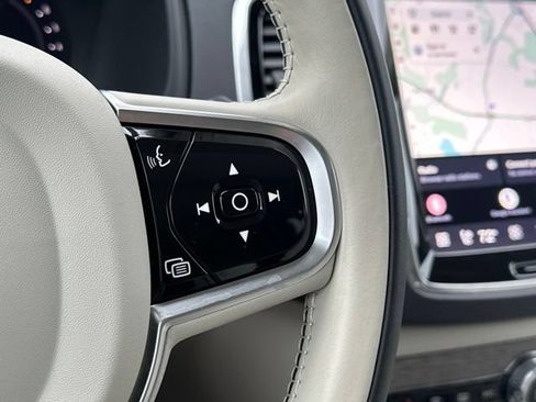 Certified 2023 Volvo XC90 B6 Plus AWD/4WD image 29