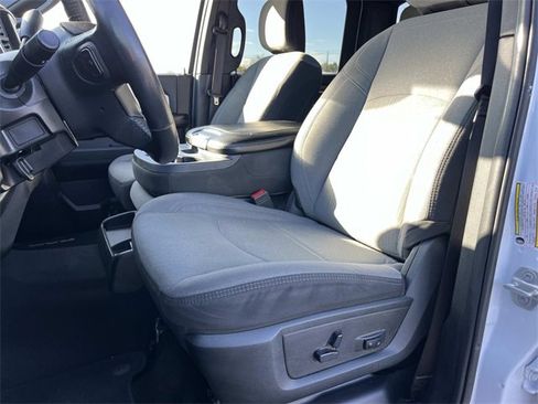 Used 2024 RAM 3500 Big Horn image 32