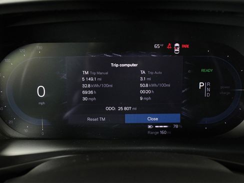 Certified 2023 Volvo C40 P8 Recharge Plus w/ Climate Package image 12