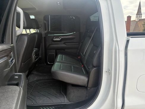 Used 2023 Chevrolet Silverado 1500 LTZ image 18