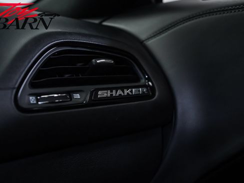 Used 2021 Dodge Challenger R/T Scat Pack RWD image 39