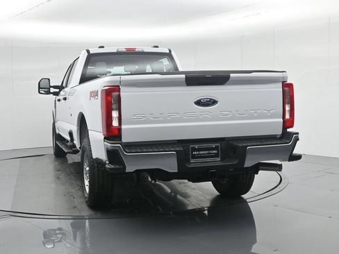 New 2026 Ford F350 XL w/ FX4 Off-Road Package AWD/4WD image 27