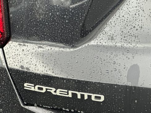 New 2026 Kia Sorento S FWD image 27
