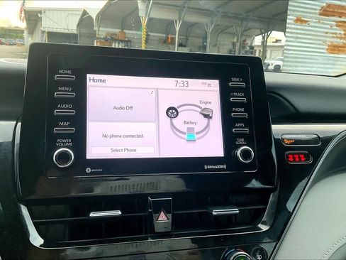Used 2022 Toyota Camry LE FWD image 30