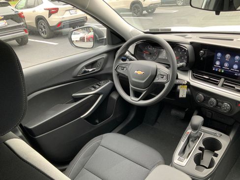 New 2026 Chevrolet Trax LS w/ Driver Confidence Package FWD image 14