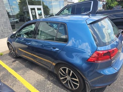 Used 2015 Volkswagen Golf SE FWD image 3