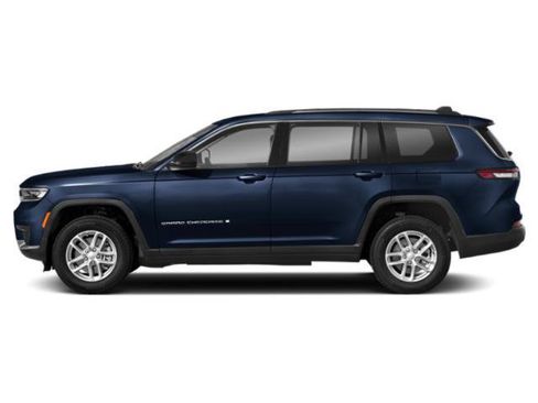 Used 2023 Jeep Grand Cherokee L Limited AWD/4WD image 3