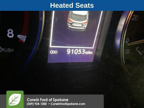 Used 2019 Toyota Highlander XLE image 2