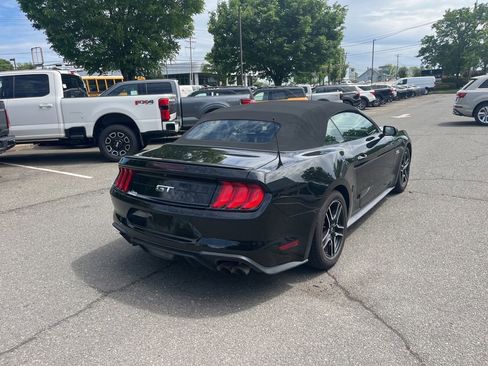 Used 2019 Ford Mustang GT Premium w/ Equipment Group 401A RWD image 4