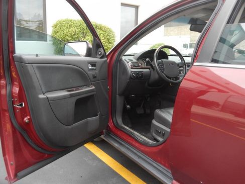 Used 2008 Ford Taurus Limited AWD/4WD image 24