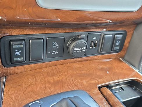 Used 2019 INFINITI QX80 Luxe image 24