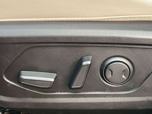 Used 2022 Hyundai Tucson Limited AWD/4WD image 23